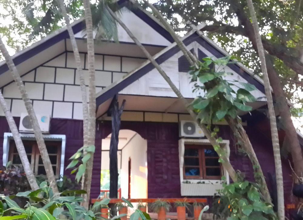 Suanphet Riverview Resort Ban Tha Mai Ruak Exterior foto