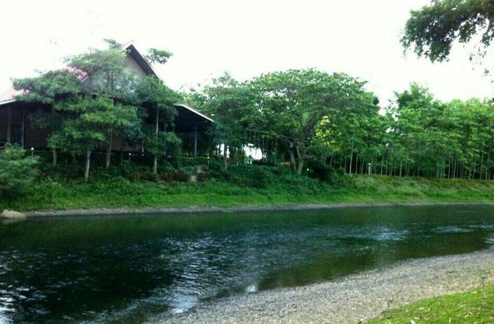 Suanphet Riverview Resort Ban Tha Mai Ruak Exterior foto